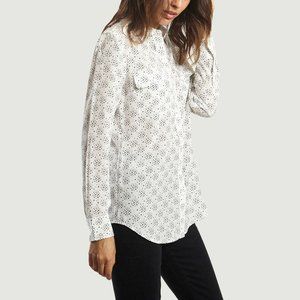 Equipment Women's Silk Blouse XS Slim Signature Button Down White Stars French